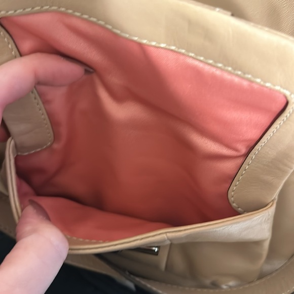 Beige Leather Shoulder Bag - Marked - Picture 7 of 7